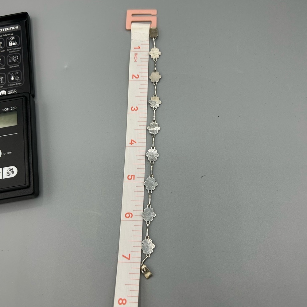 Vintage Silver Floral Link Bracelet | Mid Century Flower Bracelet - Picture 3 of 6